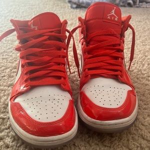 Barcelona Jordan 1 MID they are worn but kept fairly clean